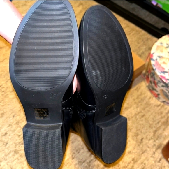 Charlotte Russe leather Thigh high boots - Picture 3 of 3